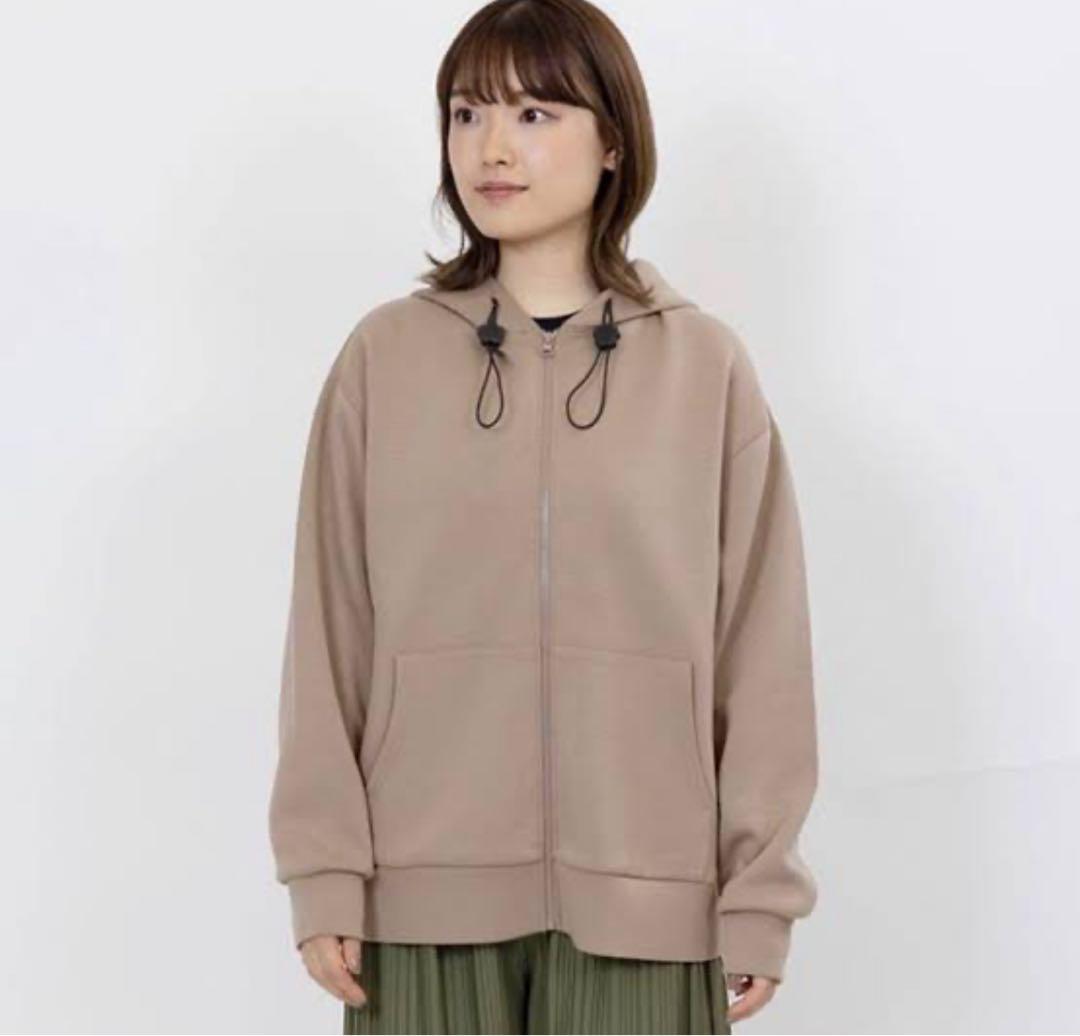 MARY QUANT ベージュ フルジップパーカー