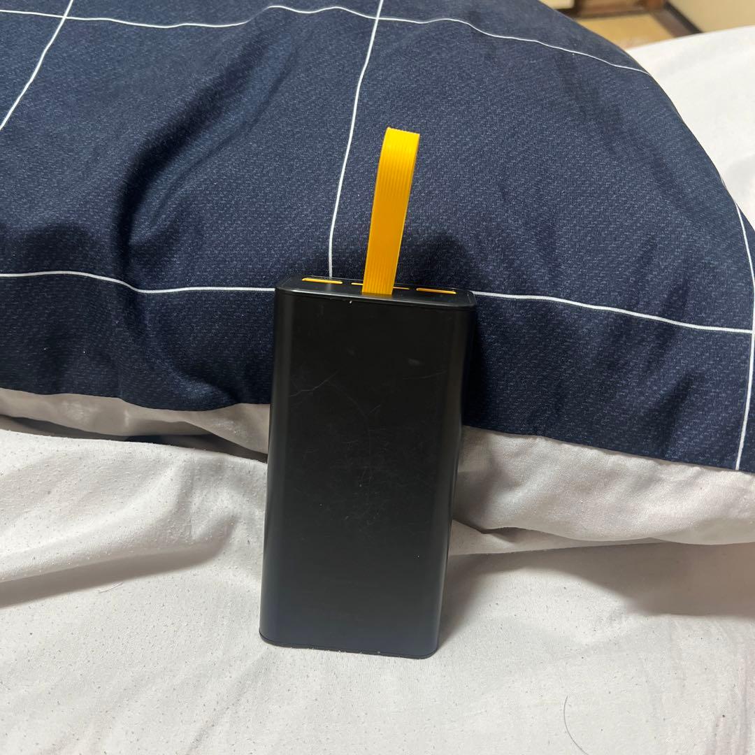 バックアップ充電器容量20000mAh。 LEDライトボックス