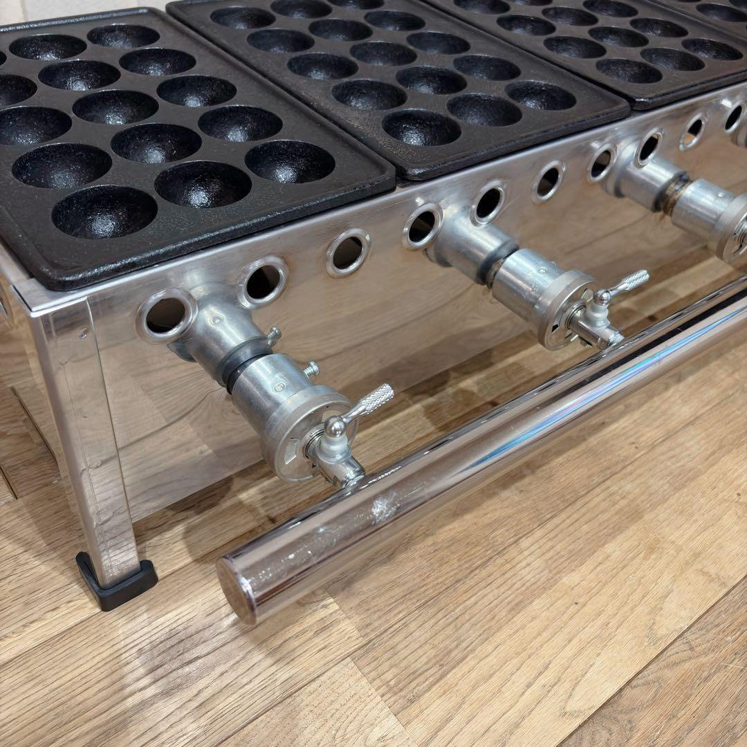 ①【良品】 IKK 業務用 たこ焼き器 154S プロパン 15穴×4連 鉄鋳物