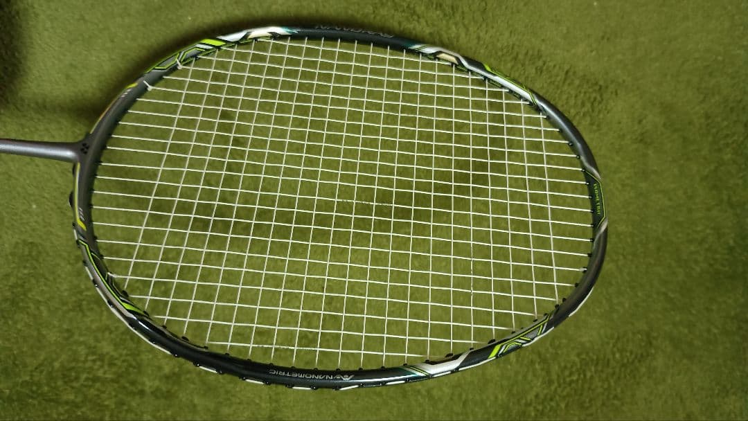 ヨネックス　YONEX　ナノレイ900 3ug