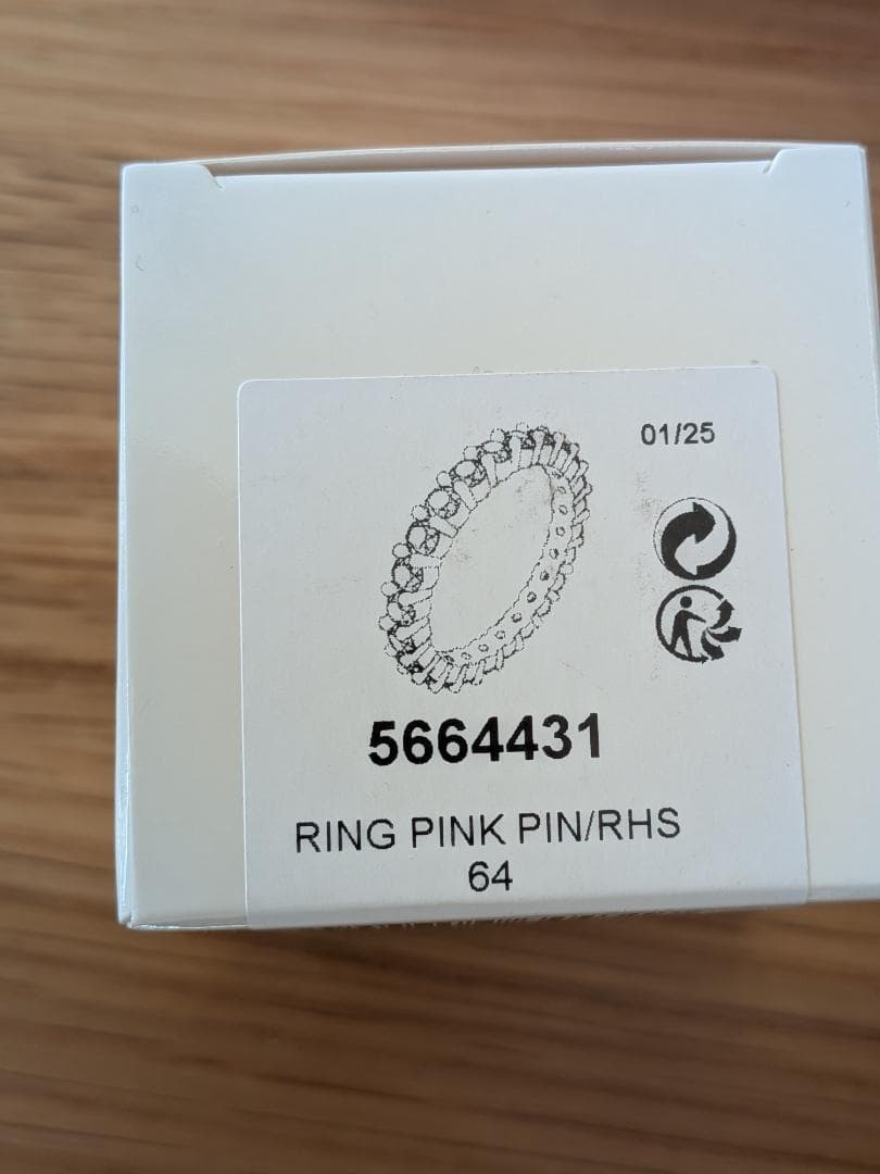 新品　Swarovski　64　リング　Matrix　ピンク　スワロフスキ　23