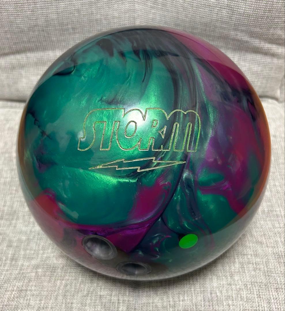 STORM Phaze III ボウリングボール　15P