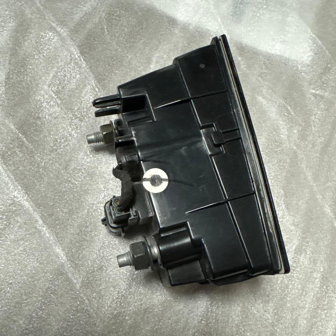 Ｅ13ノートNISMO 純正バックフォグLED 美品