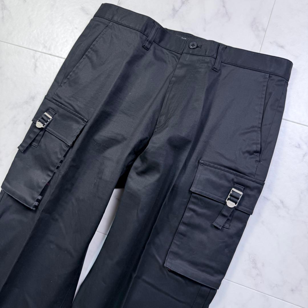Burberry BLACK LABEL カーゴパンツ ブラック 多機能ポケット