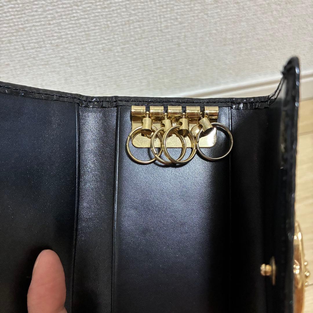 未使用✨Vivian Westwood エナメル4連キーケース ラメ オーヴ