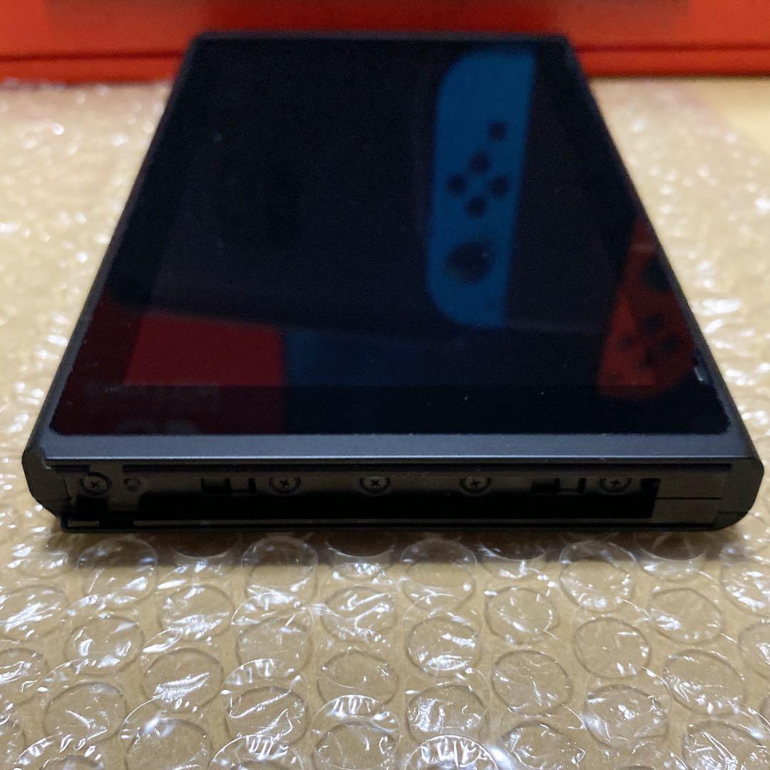 超美品　任天堂Switch 本体画面のみ　2022年製　バッテリー強化版　㉜