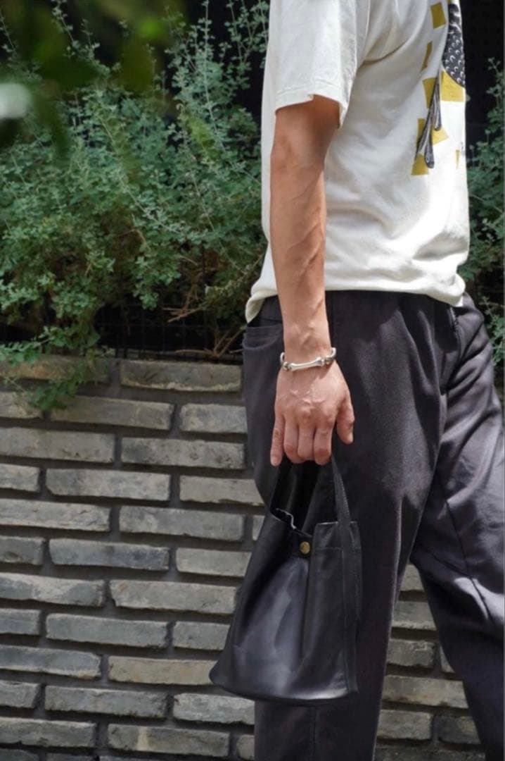 ドレスヒッピー レザーハンドバッグ バケットバッグ