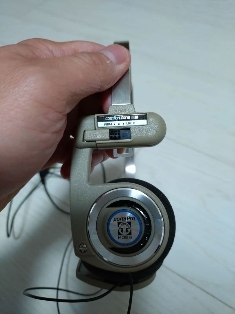 Koss Porta Pro 限定版 リズムベージュ オンイヤーヘッドホン