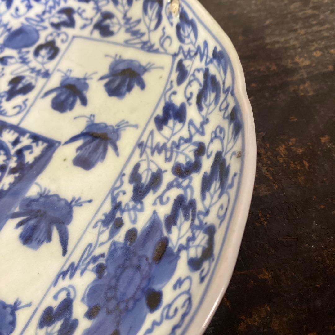 古伊万里白抜きたこ唐草唐草文平皿