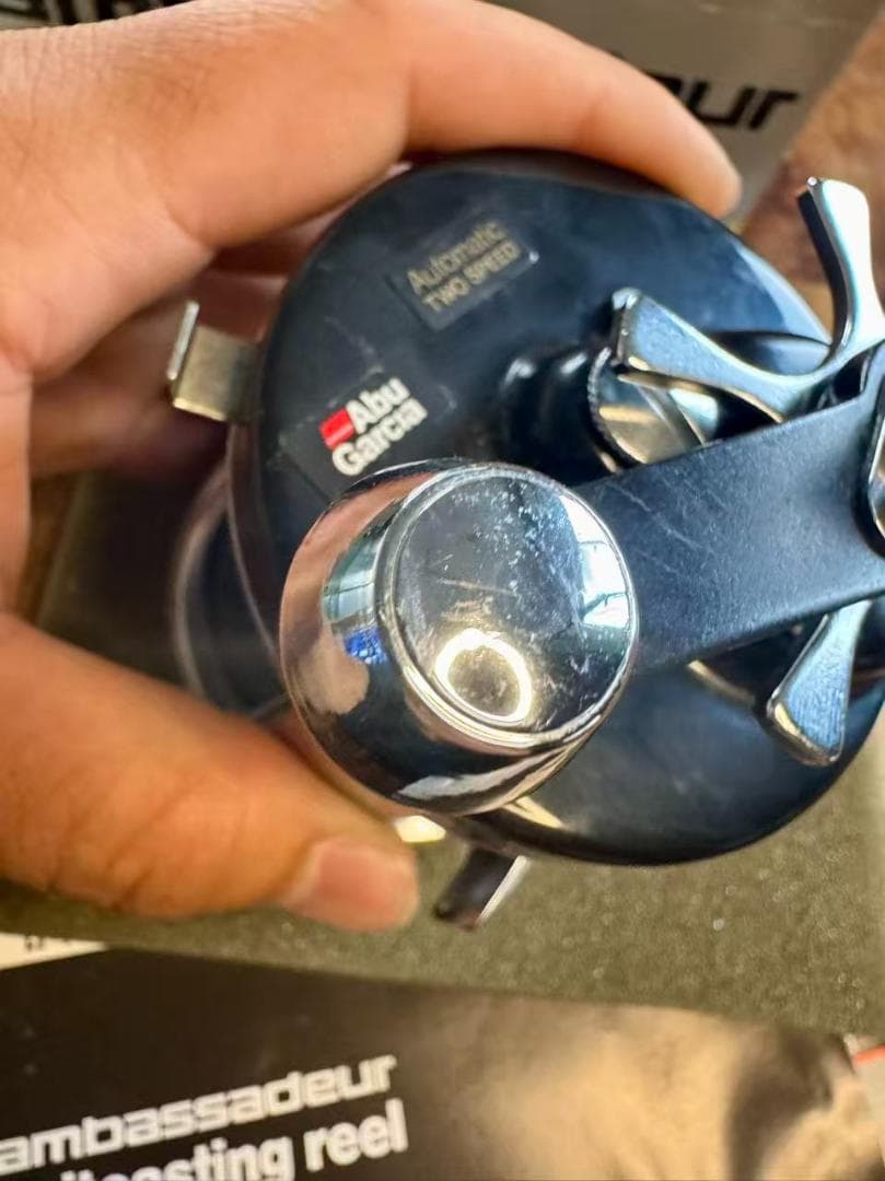 ABU ambassadeur 9000C 未使用保管品 箱付き 保証カード付き