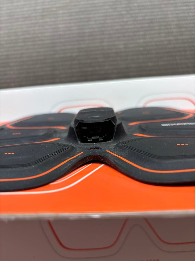 SIXPAD Abs Belt シックスパッド ジェルシート3組付 付属品完備