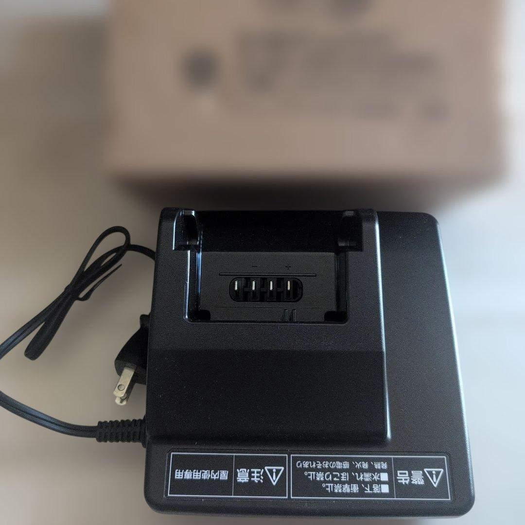 Panasonic NKJ074Z2 充電器 黒