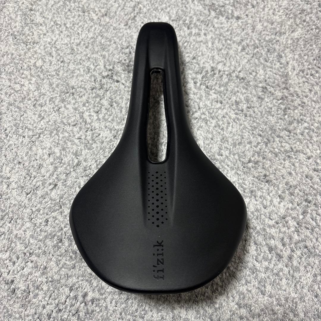 Fizik Vento Antares R3 サドル
