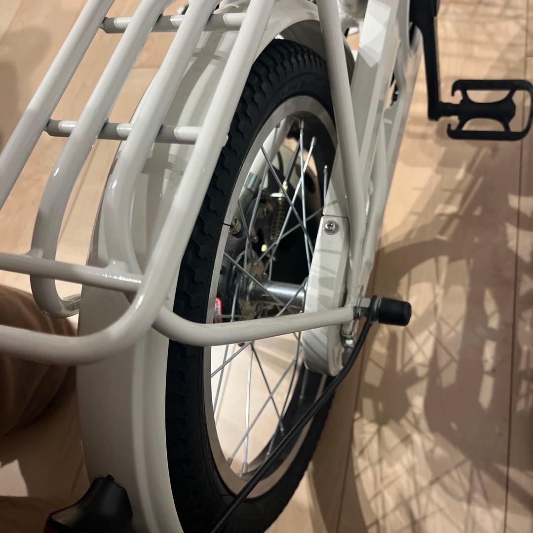 美品　引取り限定　子供用 16インチ　自転車 ホワイト bikke ブリヂストン