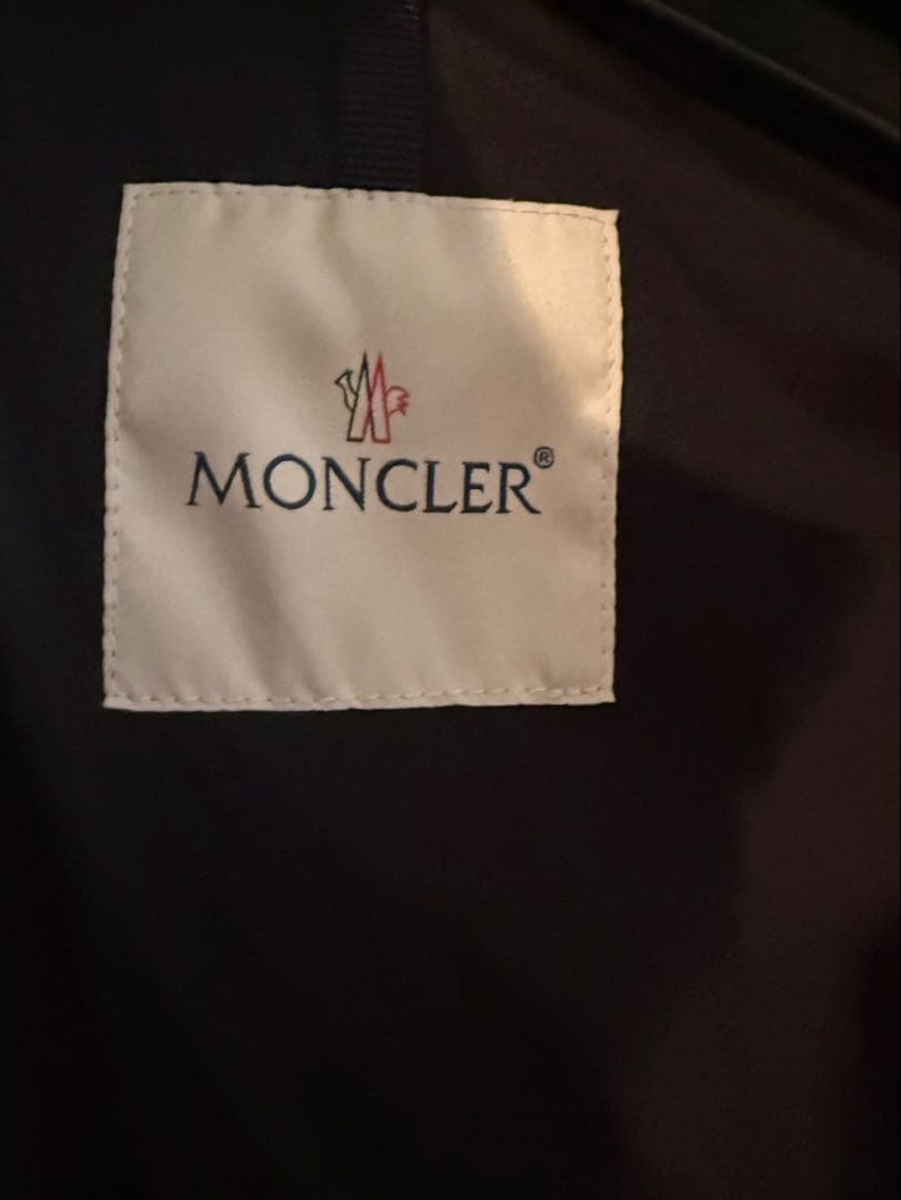 【美品】モンクレール ダウンベスト ブラック HOLSTEINER GILET