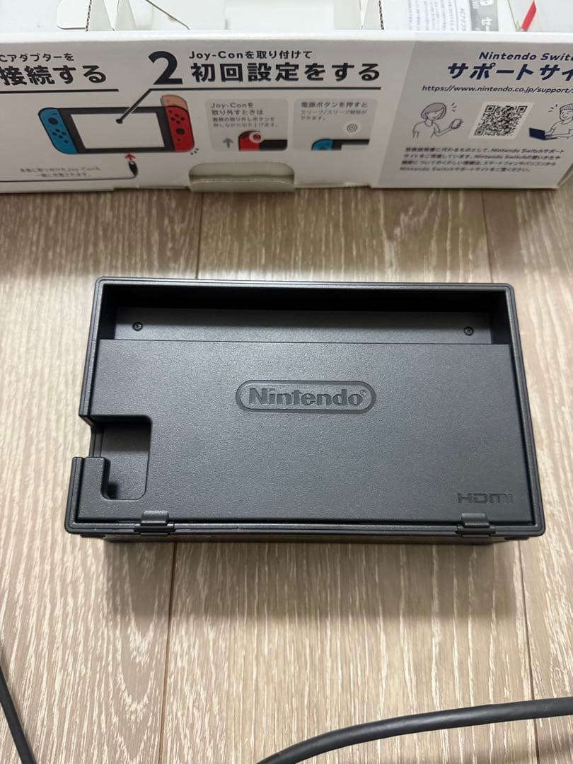a*a様 Nintendo Switch 本体 青/赤