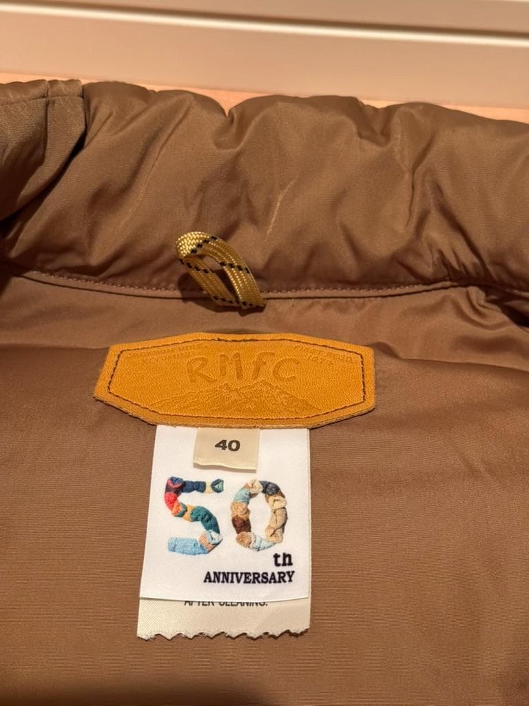 Rocky Mountain Featherbed 50周年記念 ダウンベスト