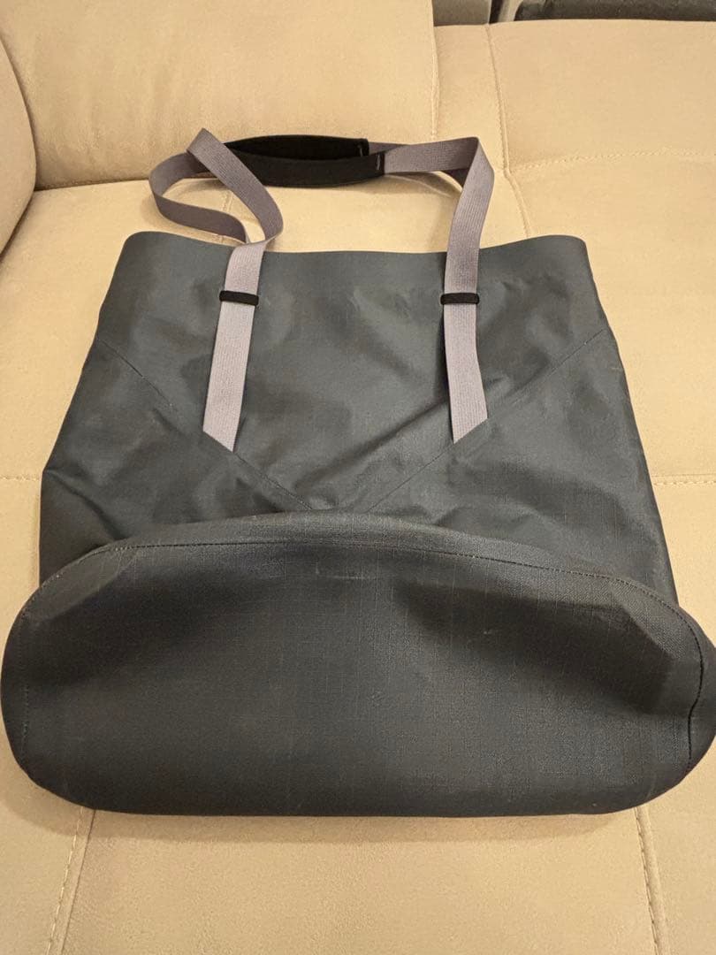 Arc'teryx トートバッグ