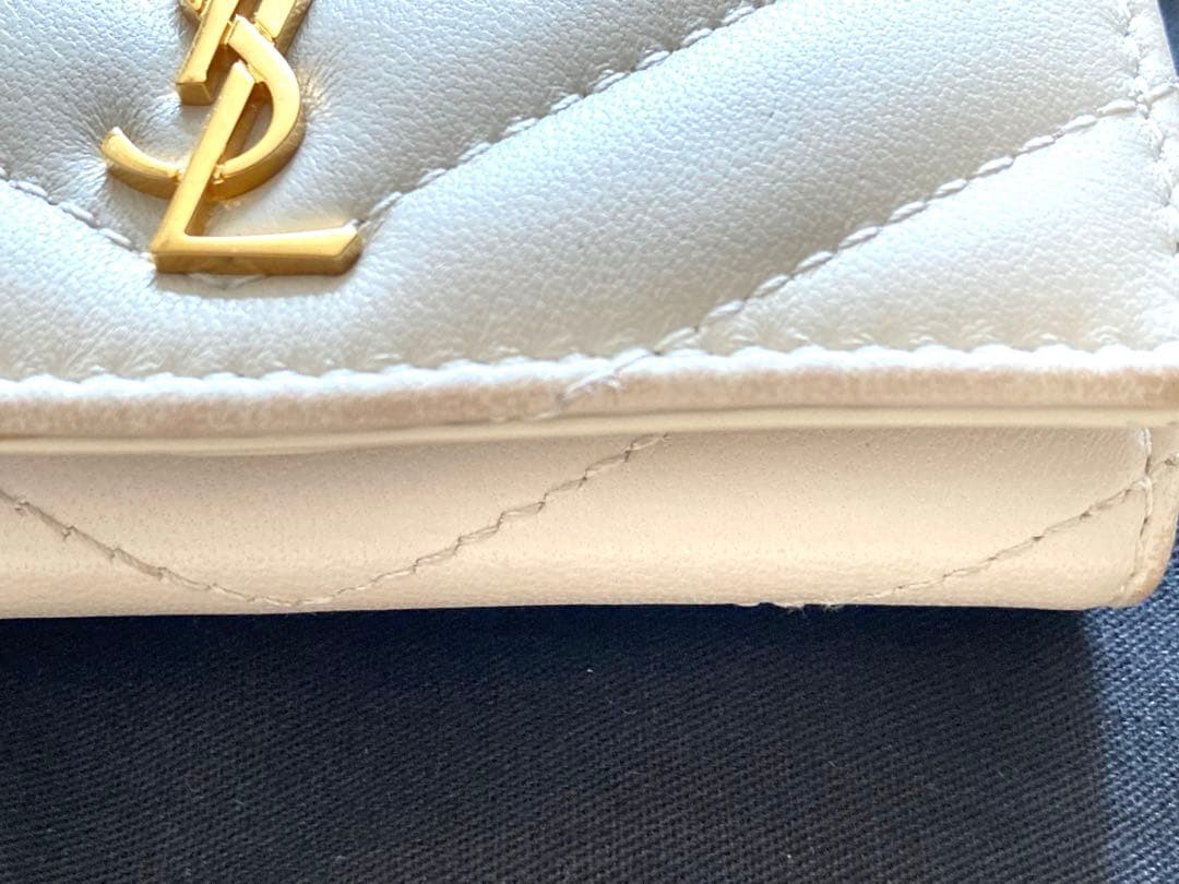 Saint Laurent YSLモノグラムキーケース クリームホワイト