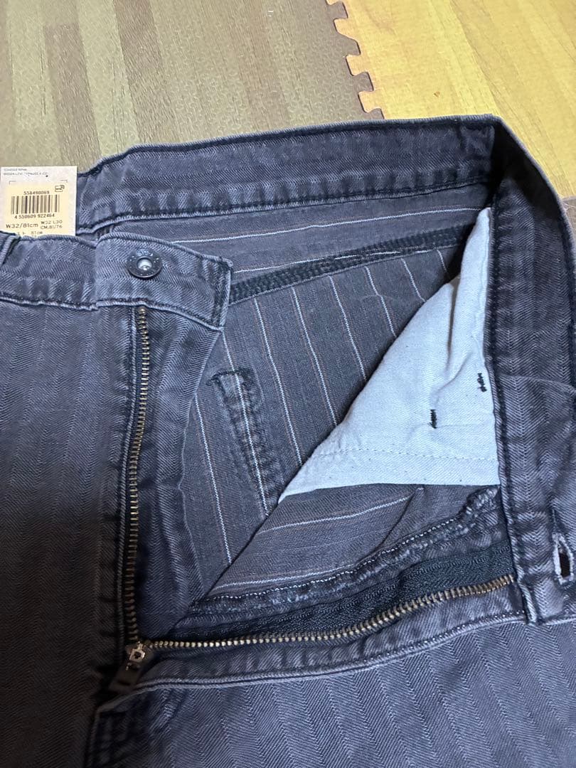 【新品】LEVI’Sリーバイス 568 ルーズストレートカーペンター W32