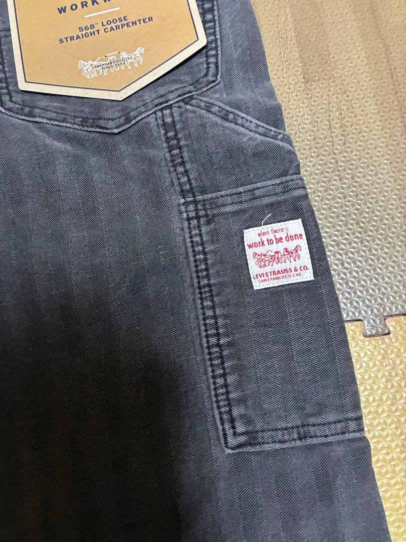 【新品】LEVI’Sリーバイス 568 ルーズストレートカーペンター W32