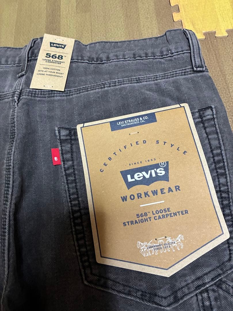 【新品】LEVI’Sリーバイス 568 ルーズストレートカーペンター W32