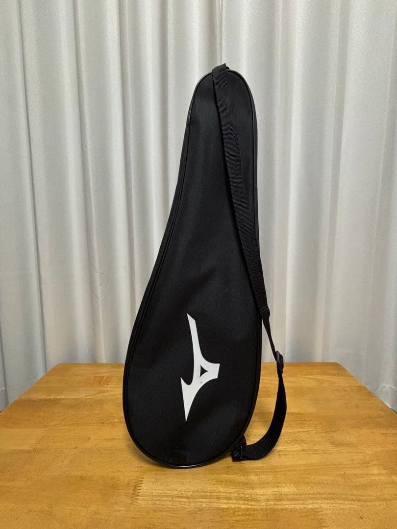 Mizuno バドミントンラケット ホワイト ケース付き