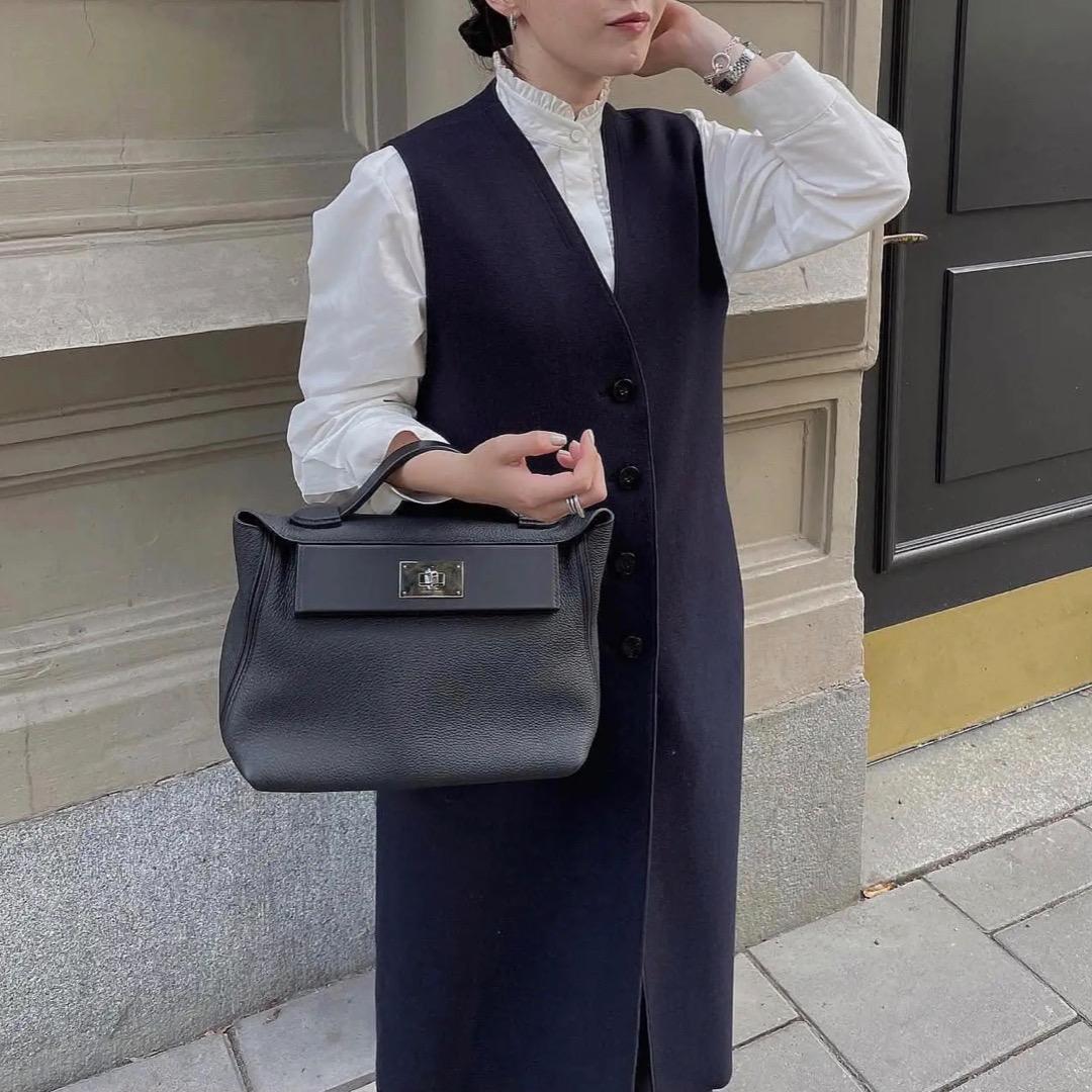 美品 YONFA ヨンファ ウールジレ ネイビー ロング ノーカラー ジレ