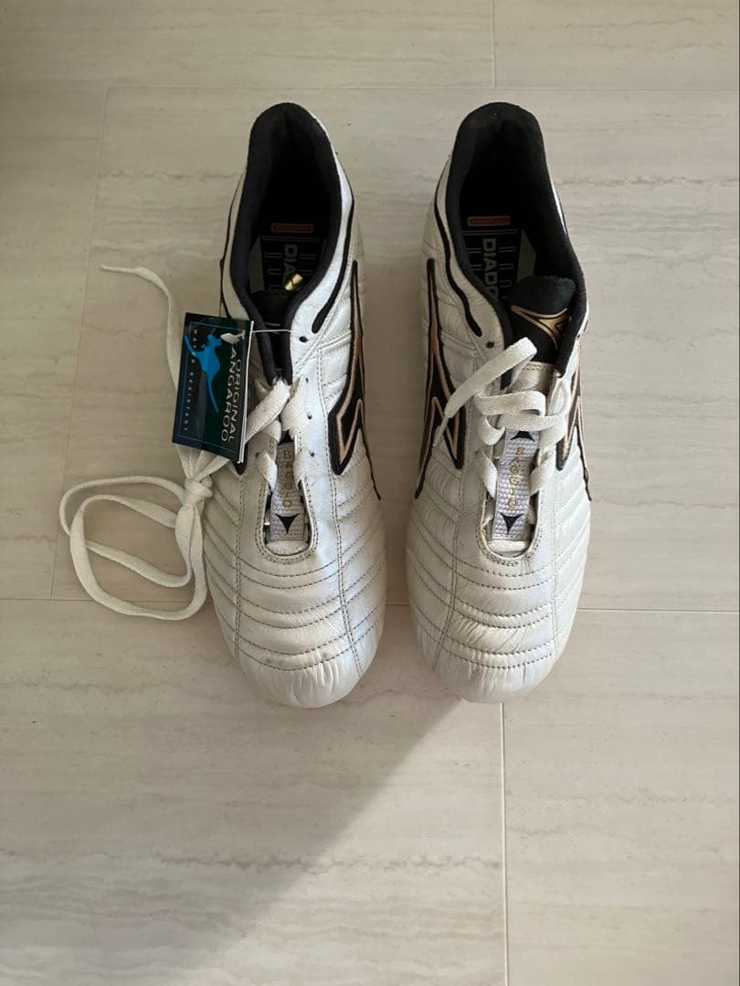Diadora サッカーシューズ・スパイク ホワイト