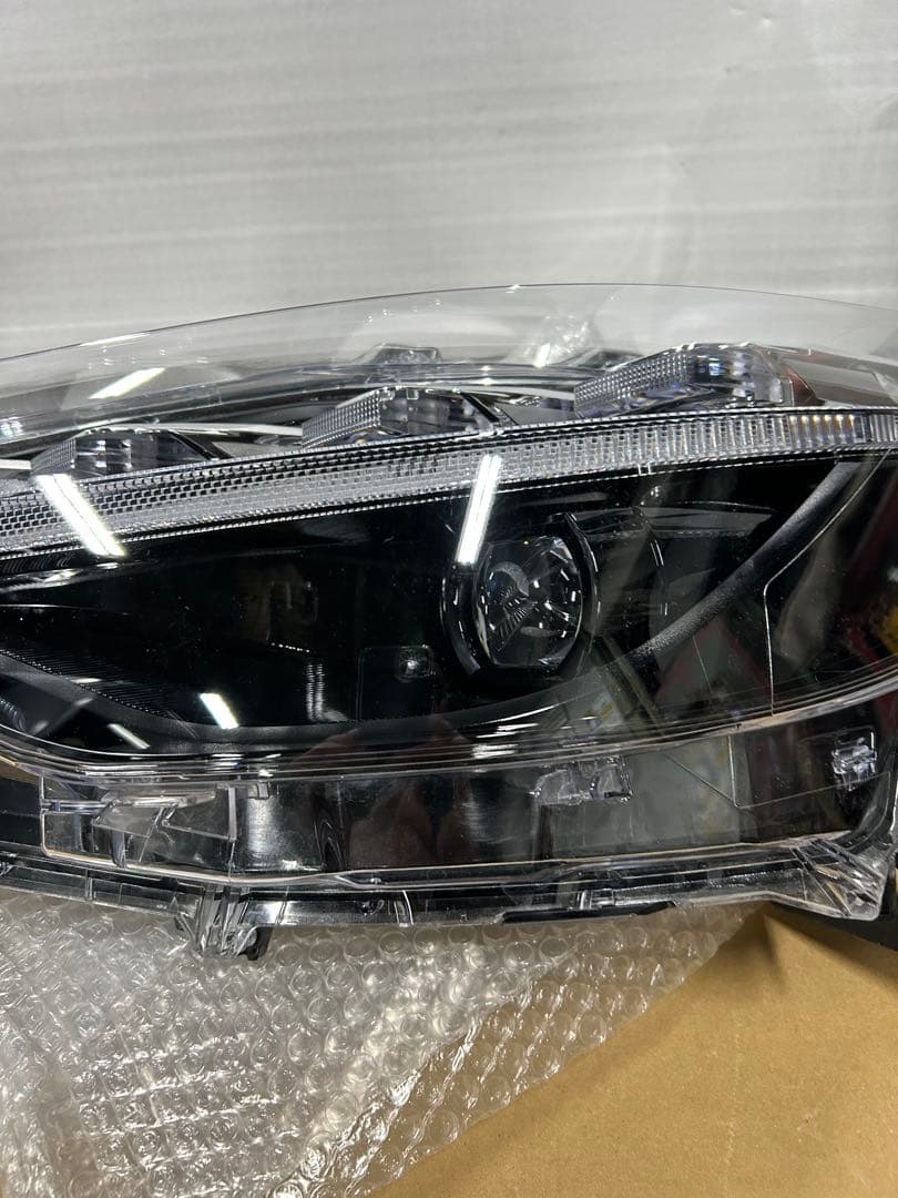 ryuto カローラクロスライト￼左右セット￼美品
