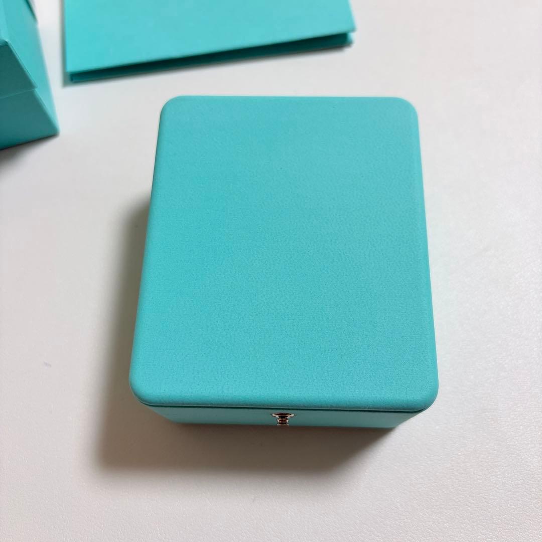 美品　ティファニー　ネックレスケース　空箱　リボン付き　ブルーボックス