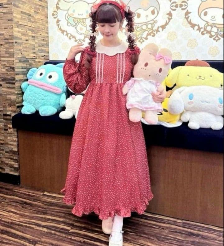 しまむら　青木美沙子　しまみさ　サンリオ　マロンクリーム　ロリータ　ワンピース