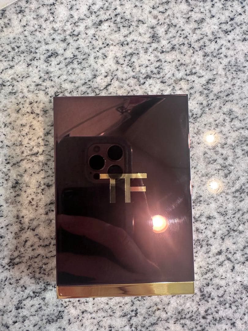 TOM FORD アイ カラー クォード 31 スールサブール
