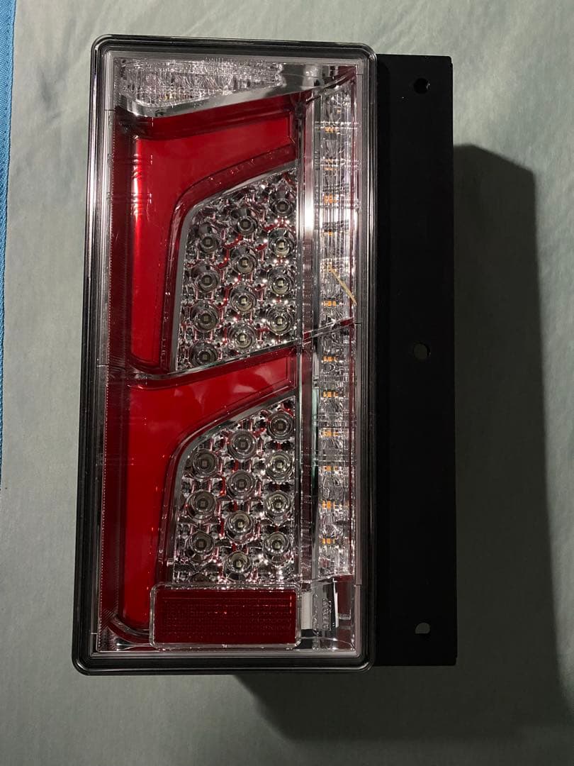 小糸製LEDテールランプ
