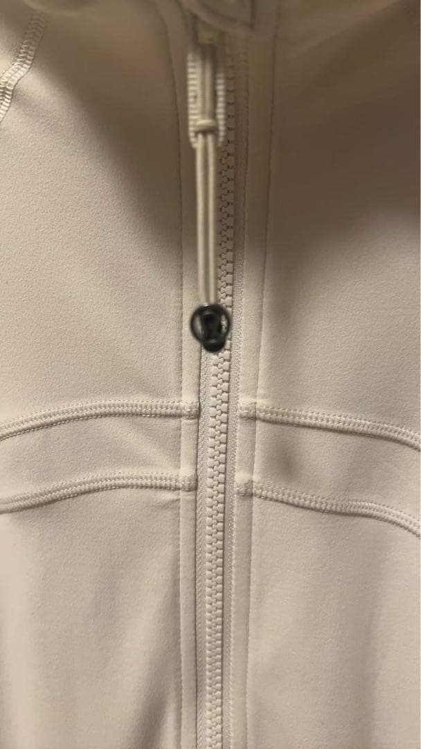 Lululemon Defineジャケット 12 ホワイト