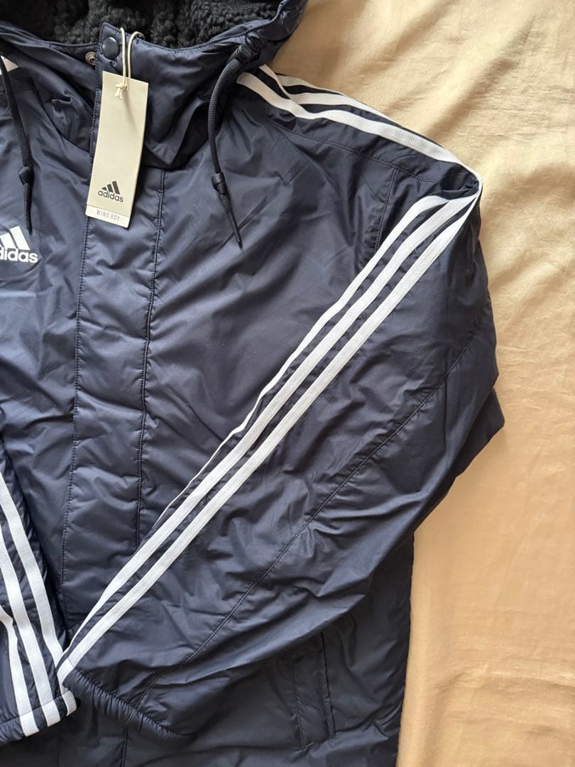 新品　ベンチコート