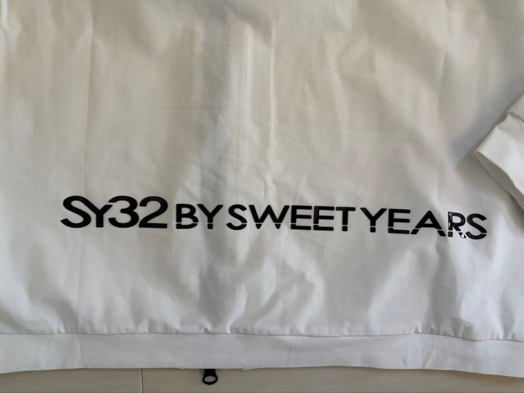 SY32 BY SWEET YEARSジャンパー　ホワイト