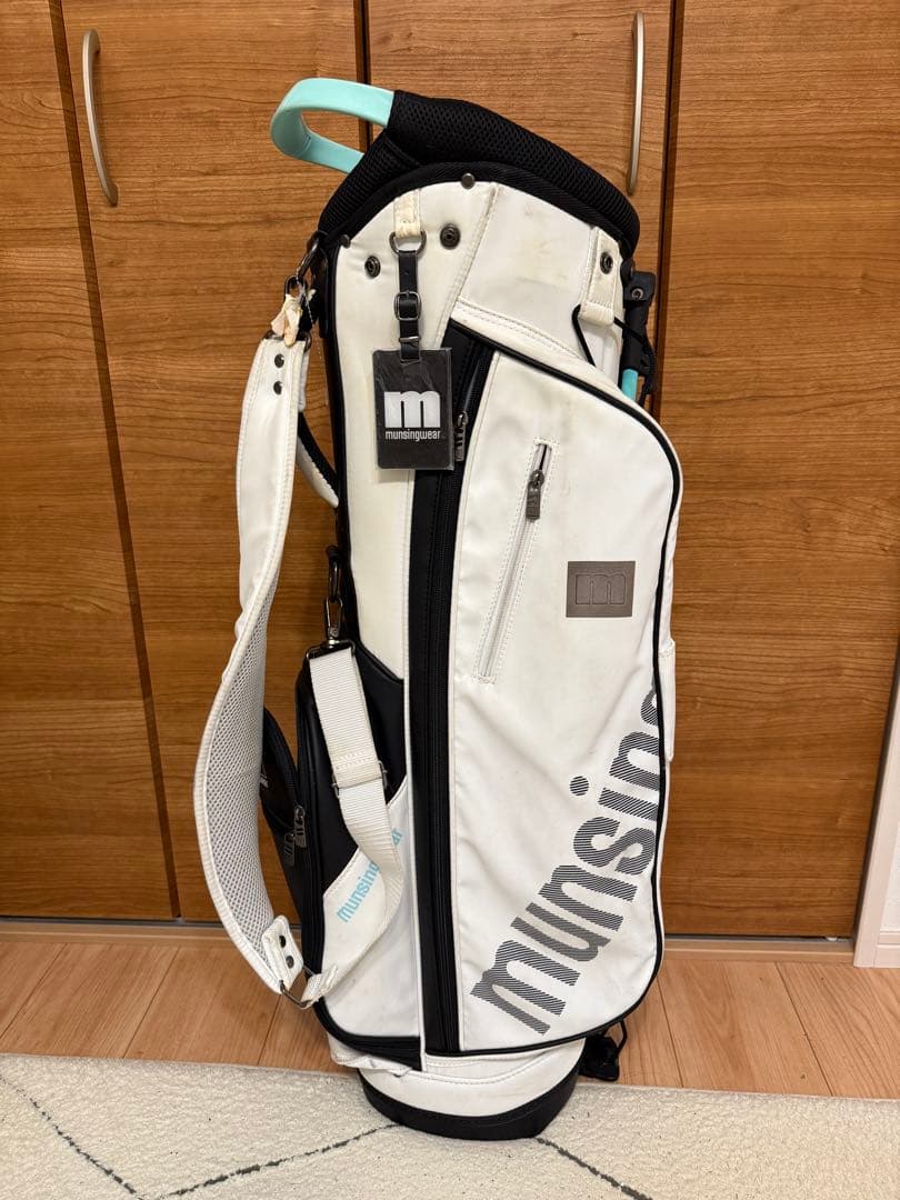 【値引き可】munsingwear ゴルフバッグ ホワイト 4分割収納