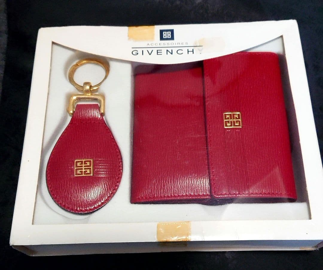 【未使用】 GIVENCHY 財布 キーリング ジバンシィ
