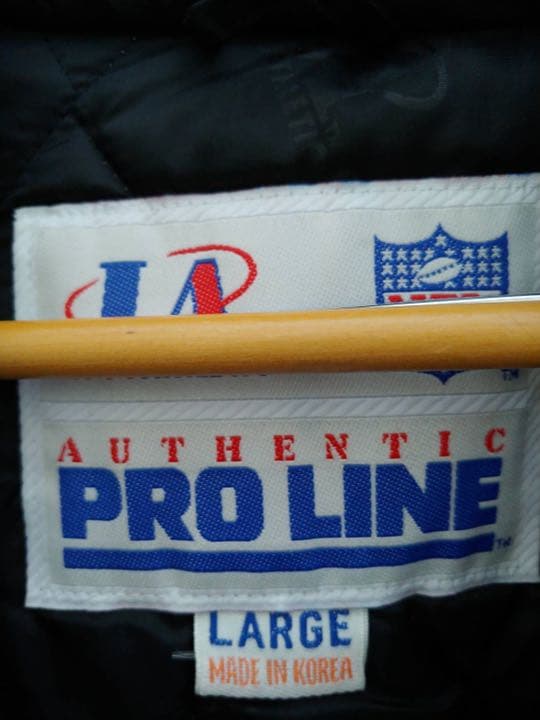 95年製新品未使用!NFL·ジャガーズフード付きジャケット·LAロゴ製!　Ｌ