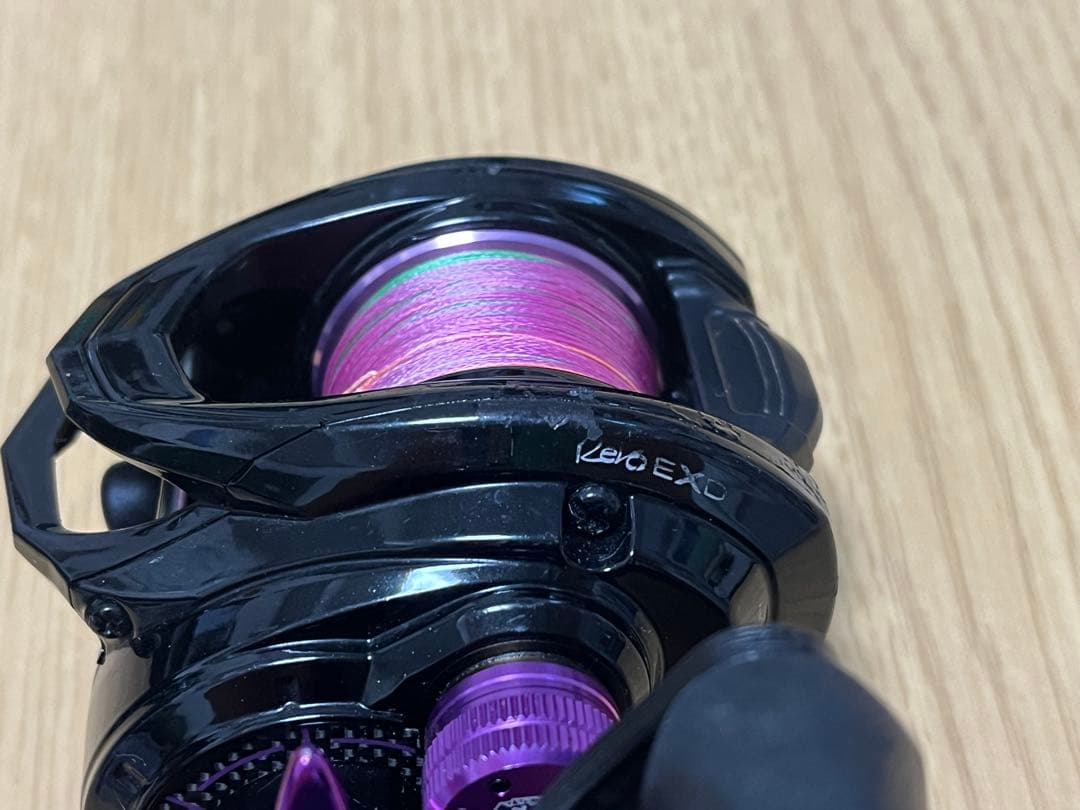 アブガルシア　ベイトリール revo EXD-W-L 左ハンドル