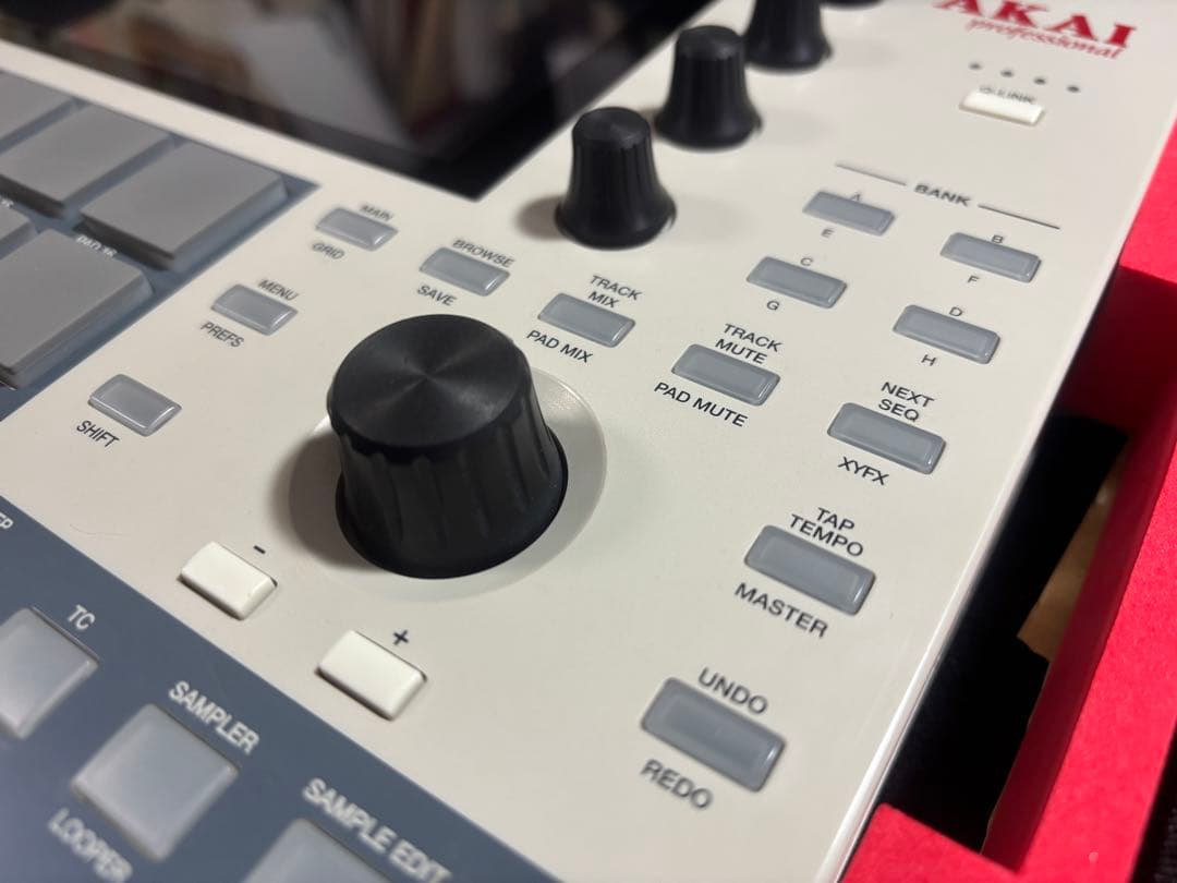 MPC ONE＋ Analog cases +Decksaver