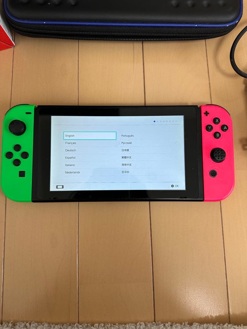 Nintendo Switch ネオンピンク/ネオングリーン 本体