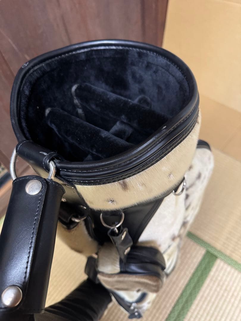 【希少品】アザラシの本革仕様のキャディバッグとボストンバッグ