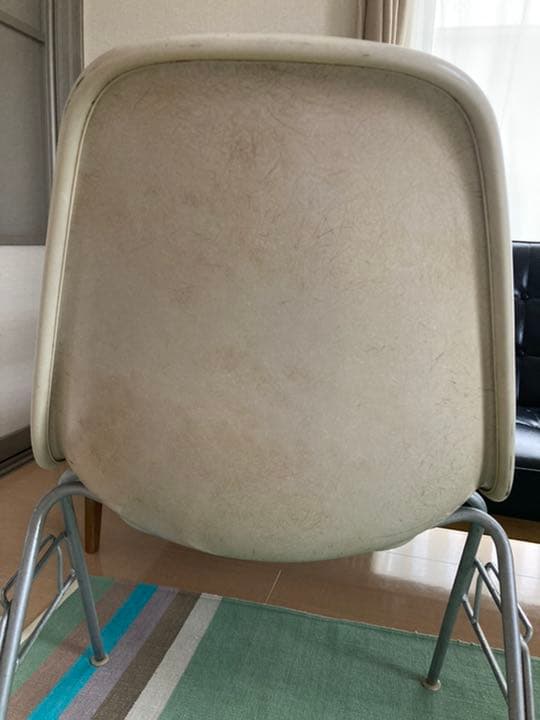 値下げ中！ハーマンミラー　レザー　イームズサイドシェルチェア