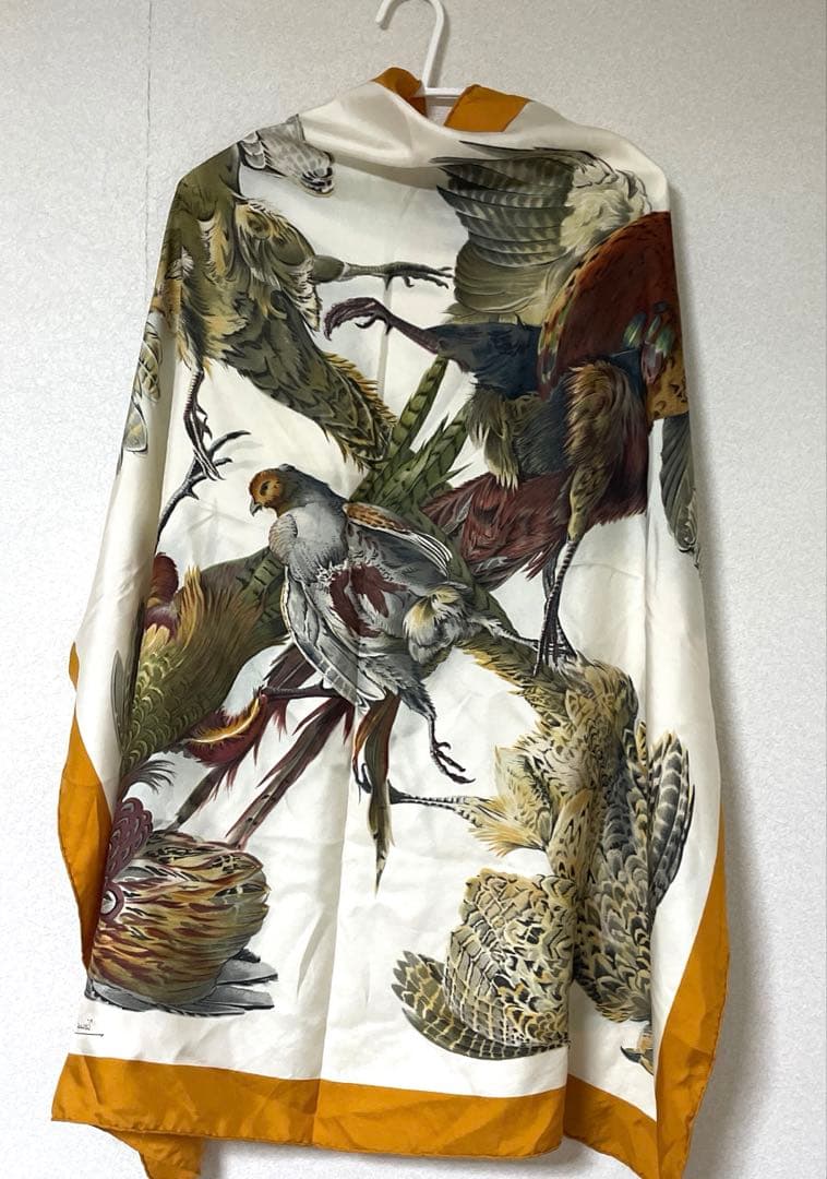 HERMES 鳥のイラスト スカーフ　ヴィンテージ品　希少