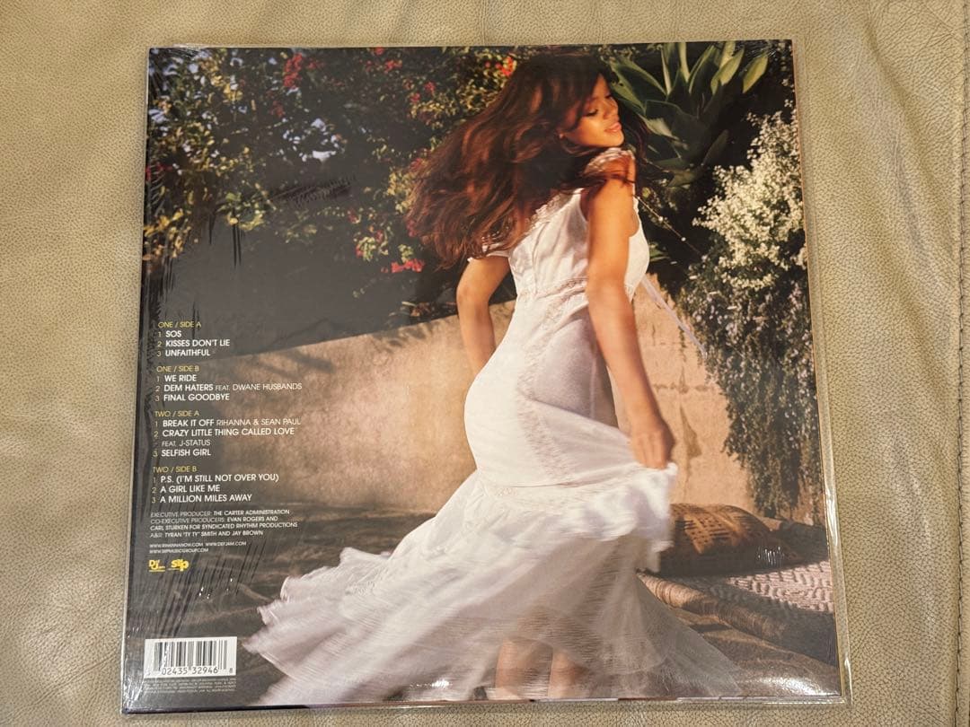 Rihanna LP Color Vinyl 1st〜4thアルバム 4枚セット