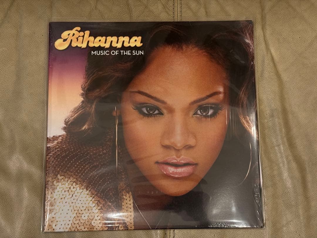 Rihanna LP Color Vinyl 1st〜4thアルバム 4枚セット