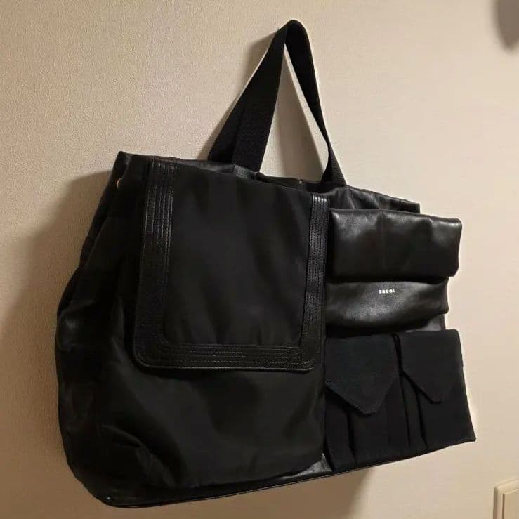 sacai マルチポケットトートバッグ