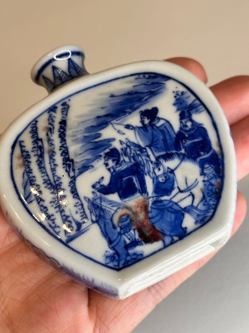 清代青花 鼻煙壺 人物と風景図